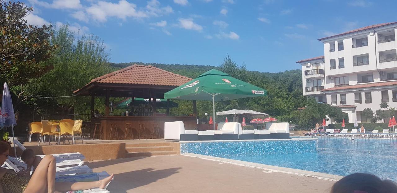 Harmony Hills Kolevi Apartments Рогачево Екстериор снимка