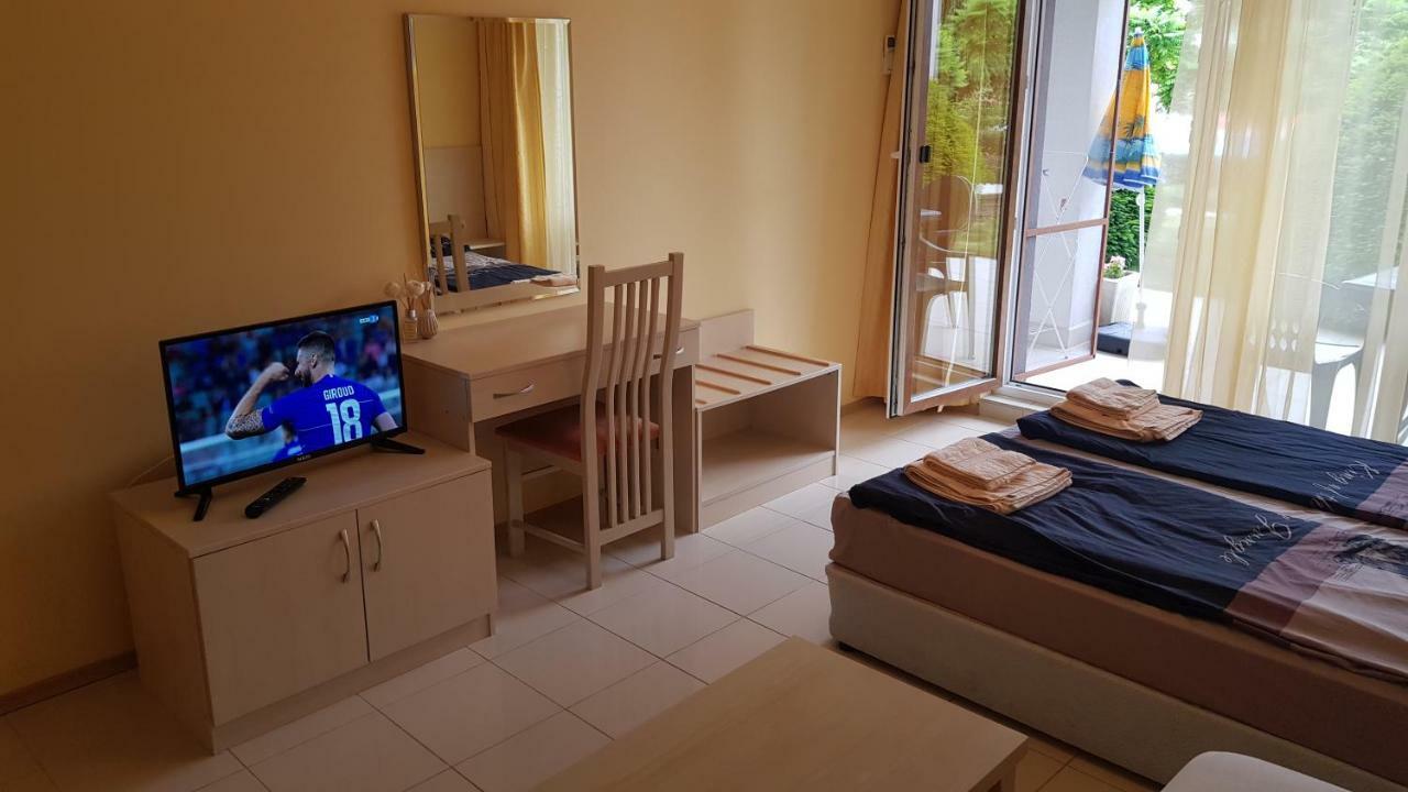 Harmony Hills Kolevi Apartments Рогачево Екстериор снимка