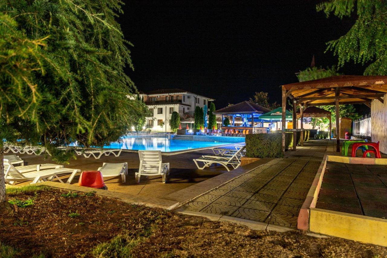 Harmony Hills Kolevi Apartments Рогачево Екстериор снимка